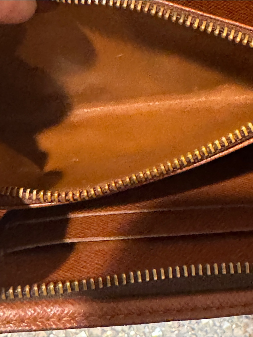 Louis Vuitton Monogram Zip Around Wallet in Brown and Gold - Picture 7 of 12